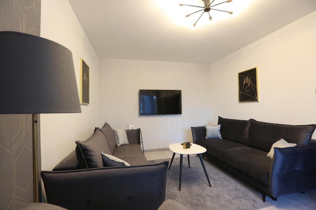 Comfy 2 Room Apartment - Free Parking - 350Mbps Wifi - Netflix Kaunas Esterno foto
