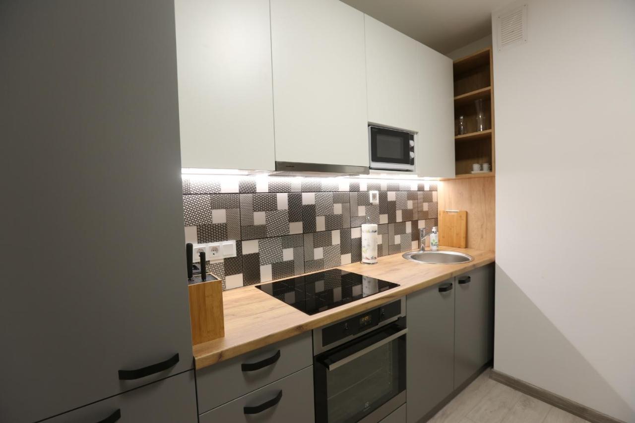 Comfy 2 Room Apartment - Free Parking - 350Mbps Wifi - Netflix Kaunas Esterno foto